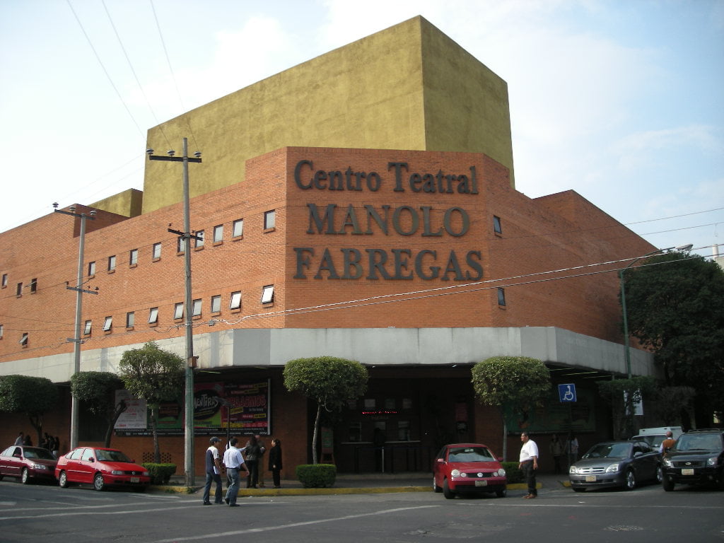 Teatro Manolo Fabregas